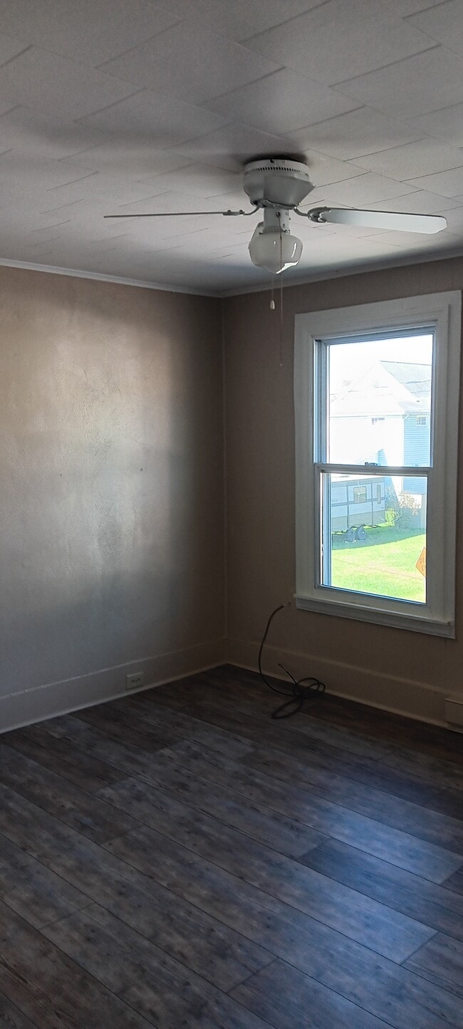 Building Photo - 88 Adaline St