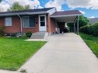 Building Photo - 568-574 E 200 S