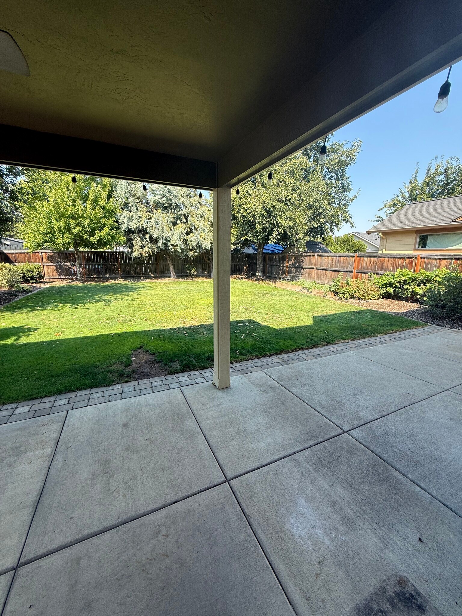 Building Photo - 1750 Sandstone Dr