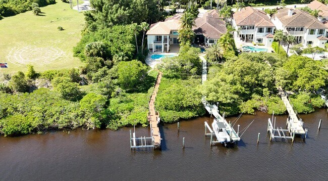 Building Photo - 111 Fishermans Way