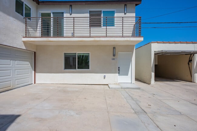 Building Photo - 130 S Harper Ave