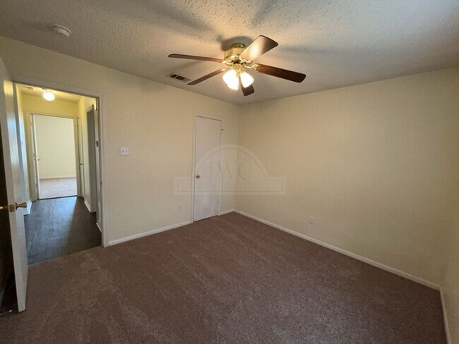 Building Photo - 4206 Frigate Dr