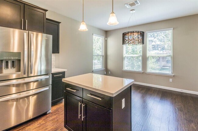 Building Photo - 12701 Brycen Ct