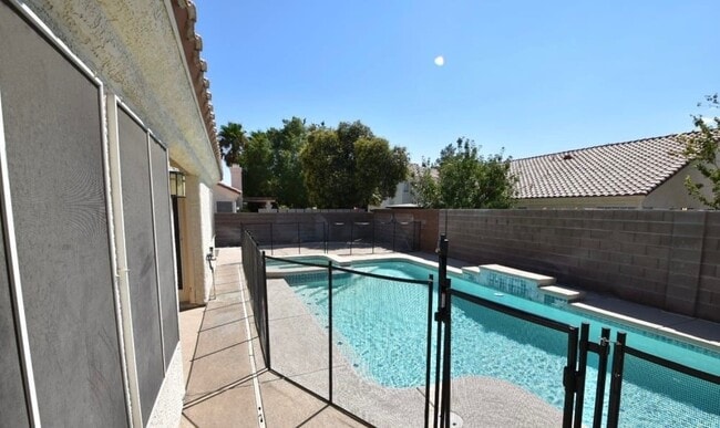 Building Photo - 4548 Special Ct