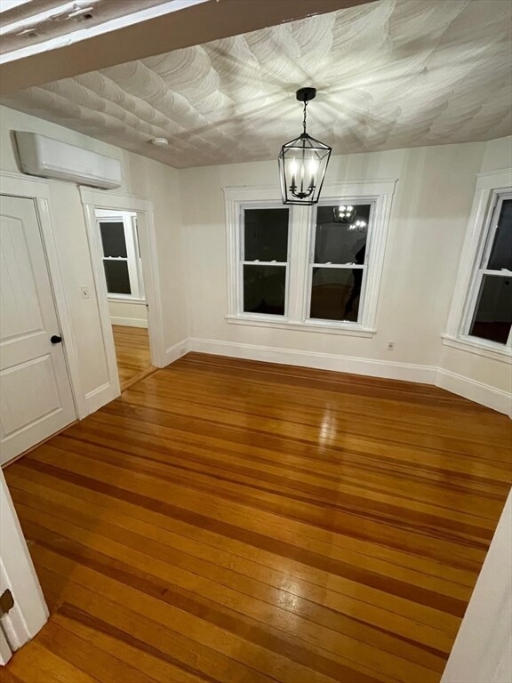 Building Photo - 10 Elsmere Ave