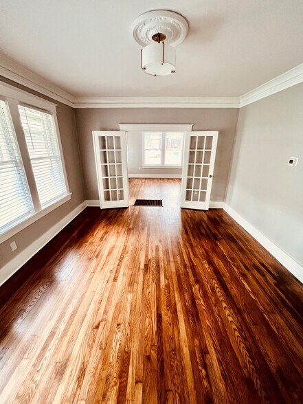 Dining Room - 485 S Reese St