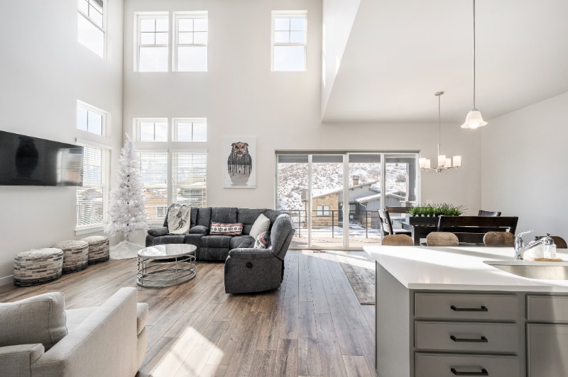 Building Photo - 12732 N Belaview Wy