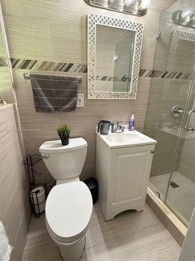 Building Photo - 1020 NE 172nd Terrace