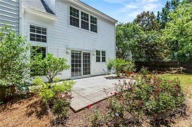 Building Photo - 490 Chippenham Ct