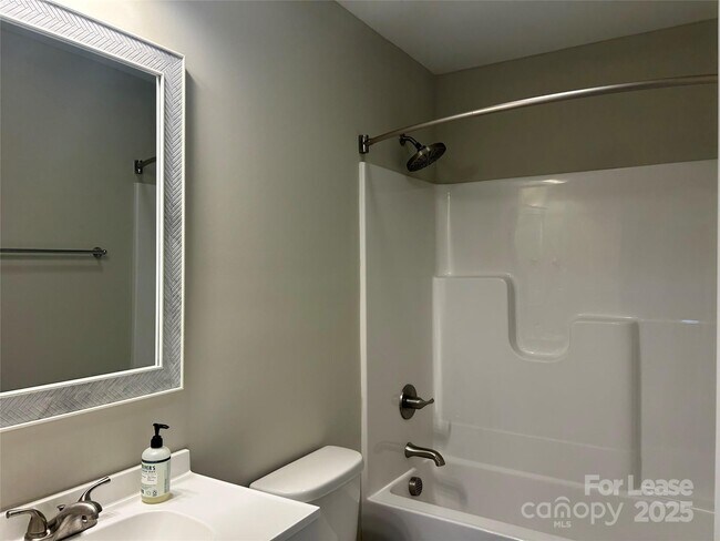 Building Photo - 6962 NC-27