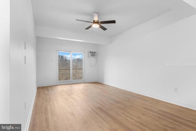 Building Photo - 4930 West Chester Pike