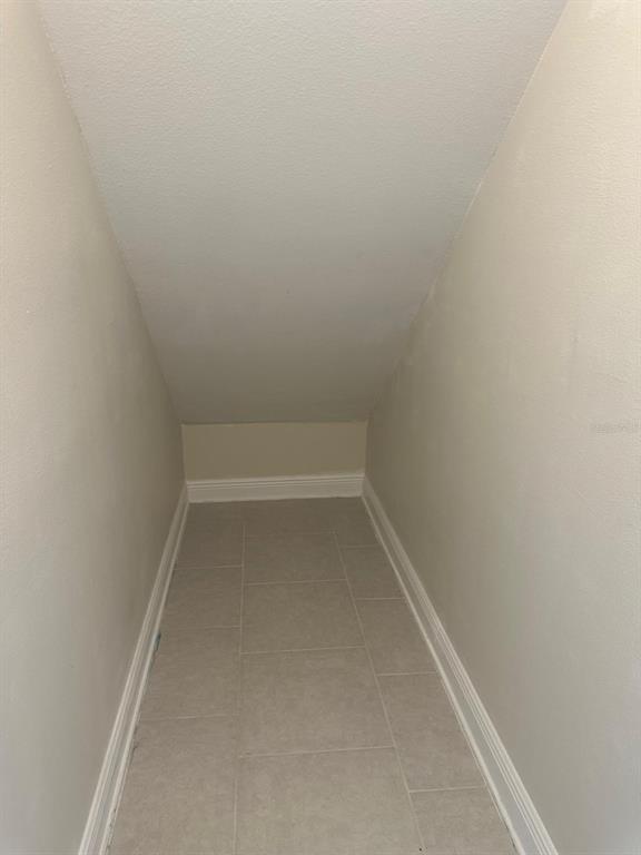 Building Photo - 2510 Sanderling St