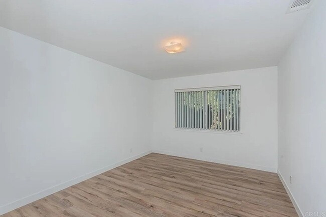 Building Photo - 1167 Meadow Lake Dr