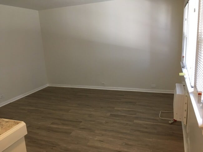 Building Photo - 4313 S Harlem Ave