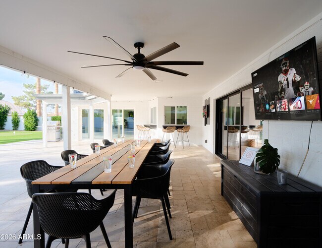 Building Photo - 15218 N 61st St