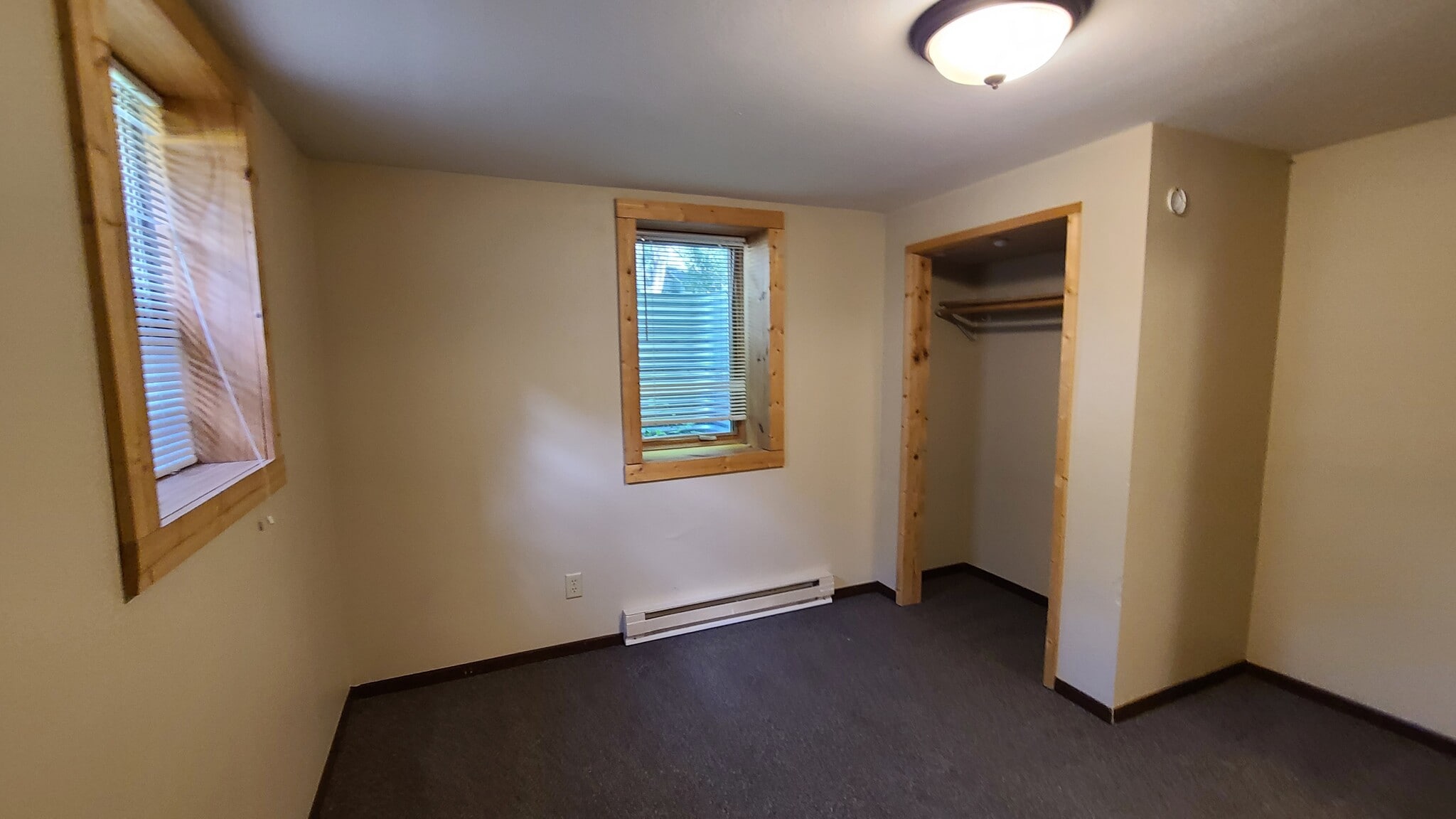 Building Photo - 1326 11th St N