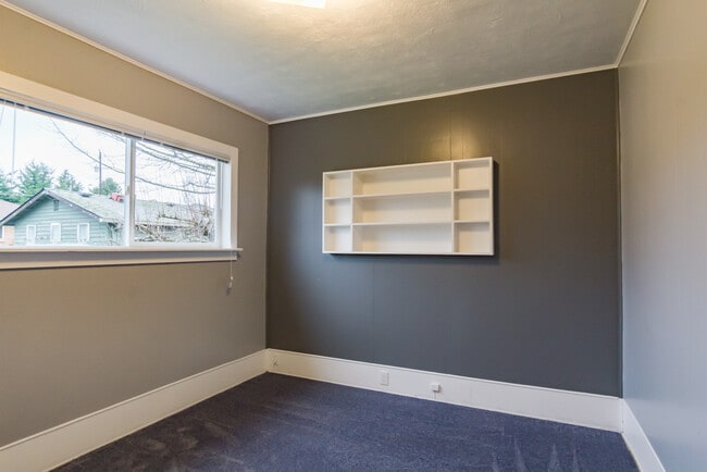 Building Photo - 7547 26th Ave NW