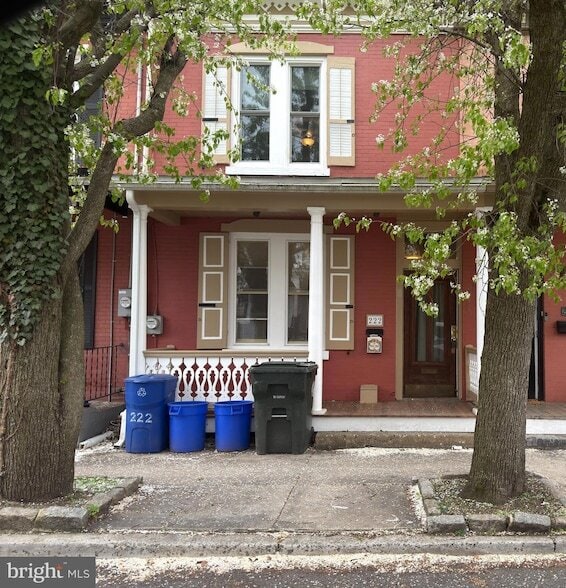 Building Photo - 222 W Union St