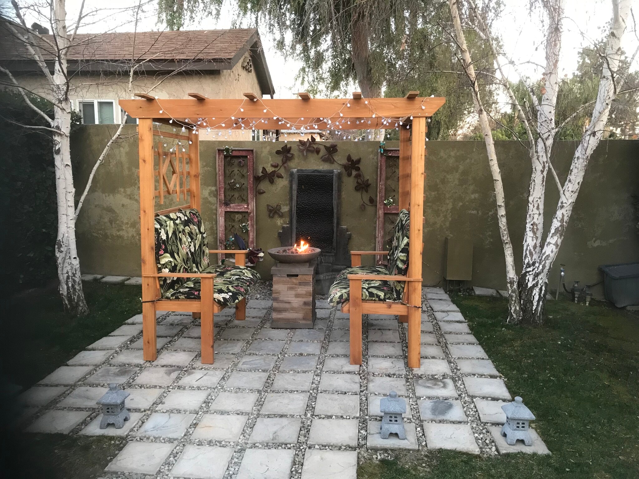 Building Photo - 2800 Tola Ave