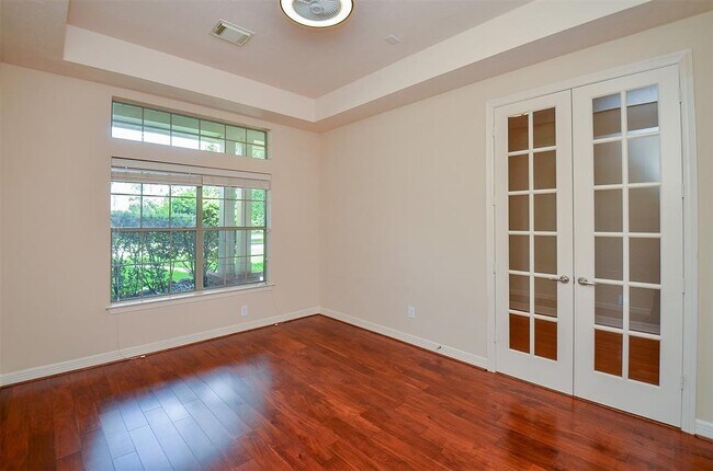 Building Photo - 7610 Breezeway Bend Ln