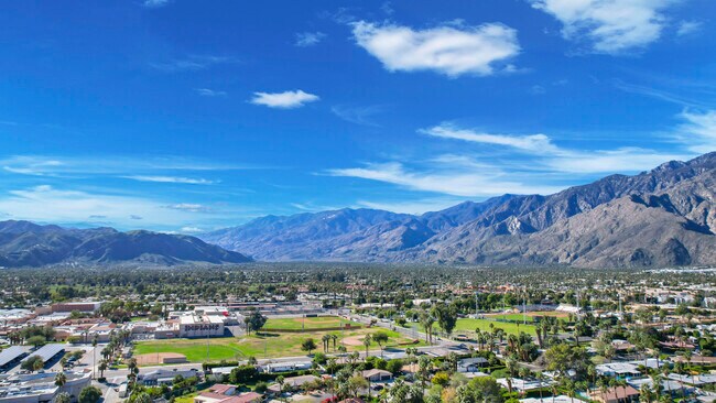 Building Photo - 2246 Paseo Roseta