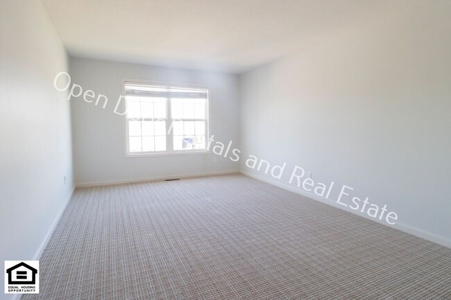 Building Photo - ***$500 off 1st months rent!**** 3 bedroom...