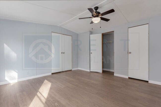 Building Photo - 7228 Hilo St