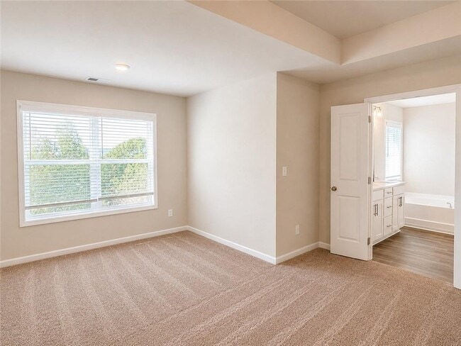 Building Photo - 123 Mill Pond Ln