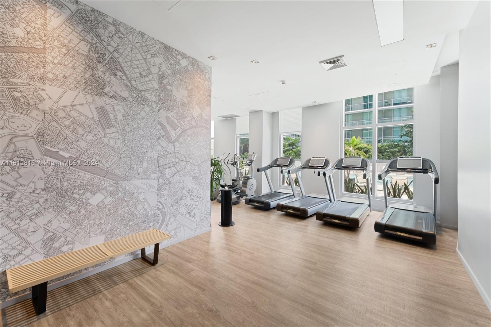 Building Photo - 1100 S Miami Ave