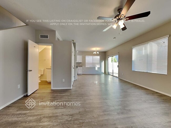 Building Photo - 3933 W Irwin Ave