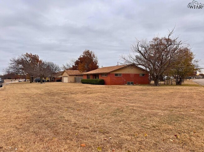 Building Photo - 4715 Coronado Ave