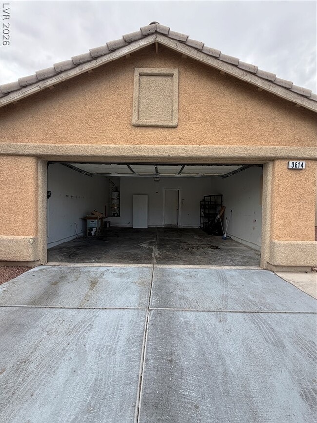Building Photo - 3814 Kit Fox St
