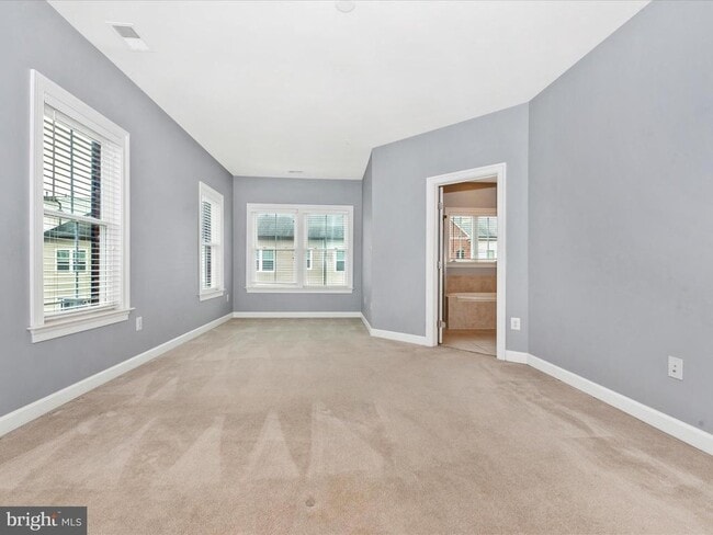 Building Photo - 3561 Katherine Way