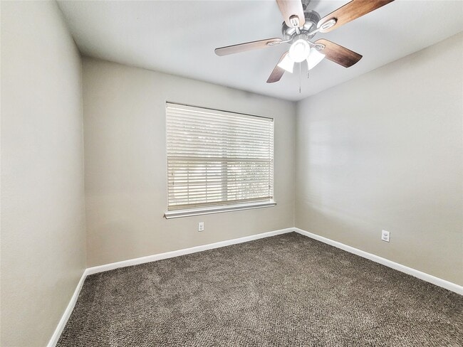 Building Photo - 7203 Shining Mist Ln