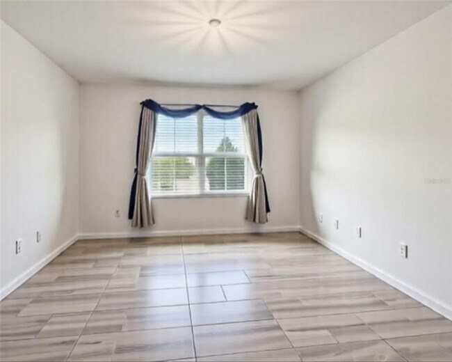 Building Photo - 2897 Sunridge Lp