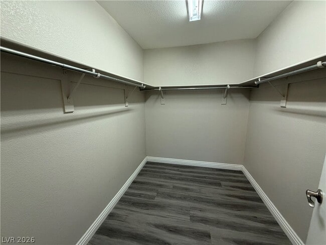 Building Photo - 2053 Quarry Ridge St