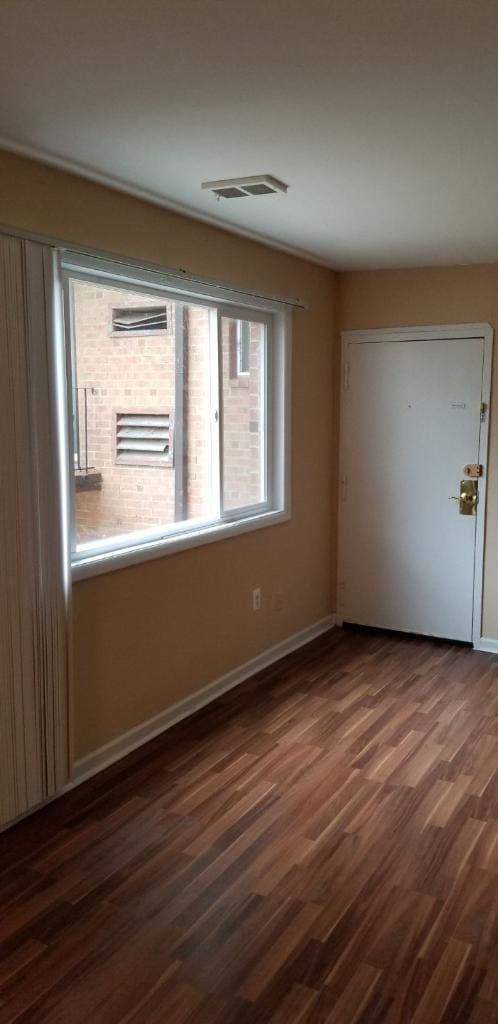 Building Photo - 17 Water St