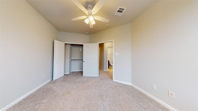 Building Photo - 1406 Veranda Mist