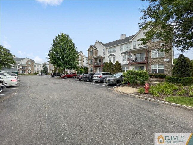Building Photo - 719 Stony Brook Way