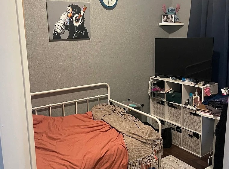 Building Photo - 625 Milwaukee Ave NW