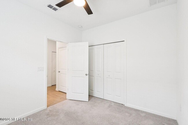 Building Photo - 2630 Seasons Rd