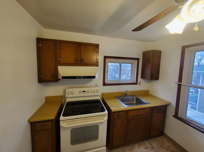 Primary Photo - 323 Prestley Rd