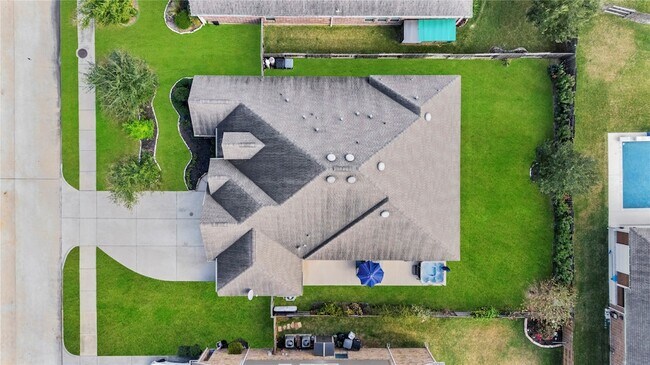 Building Photo - 6407 Sunstone Falls Ln
