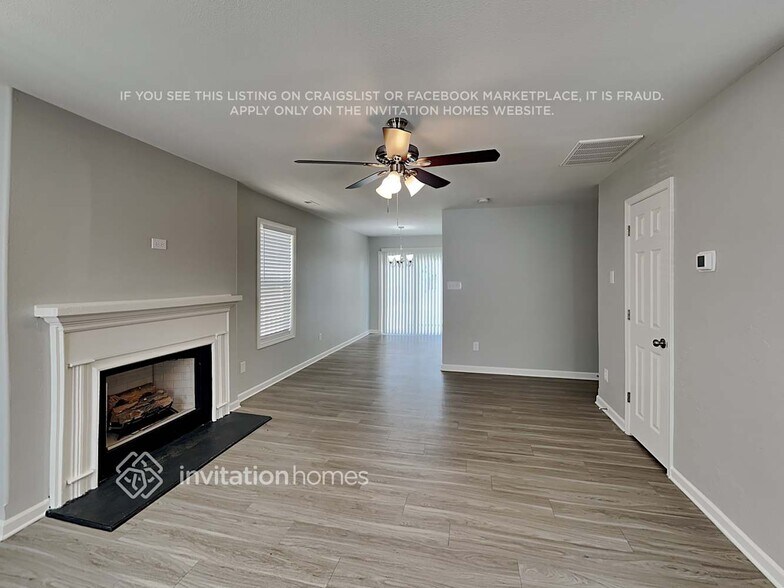 Building Photo - 4002 Salmon River Dr