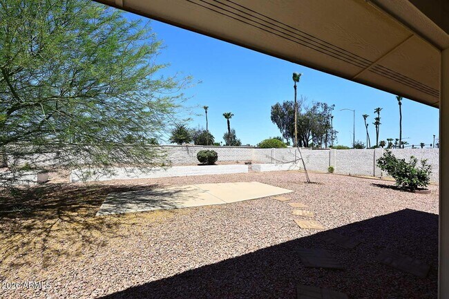 Building Photo - 17218 N Desert Glen Dr