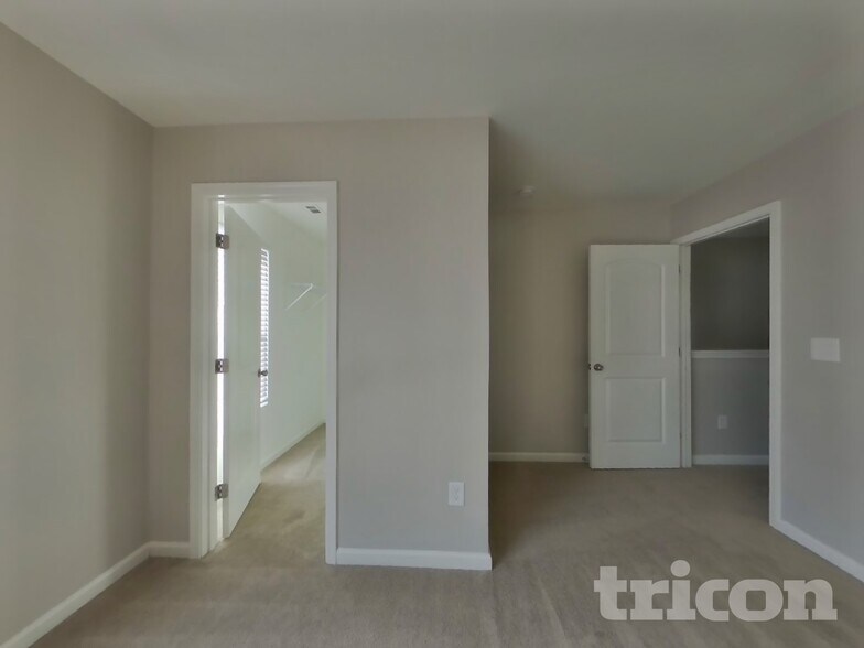 Building Photo - 2062 Aragon Lane