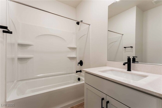 Building Photo - 10613 Adobe Ranch St