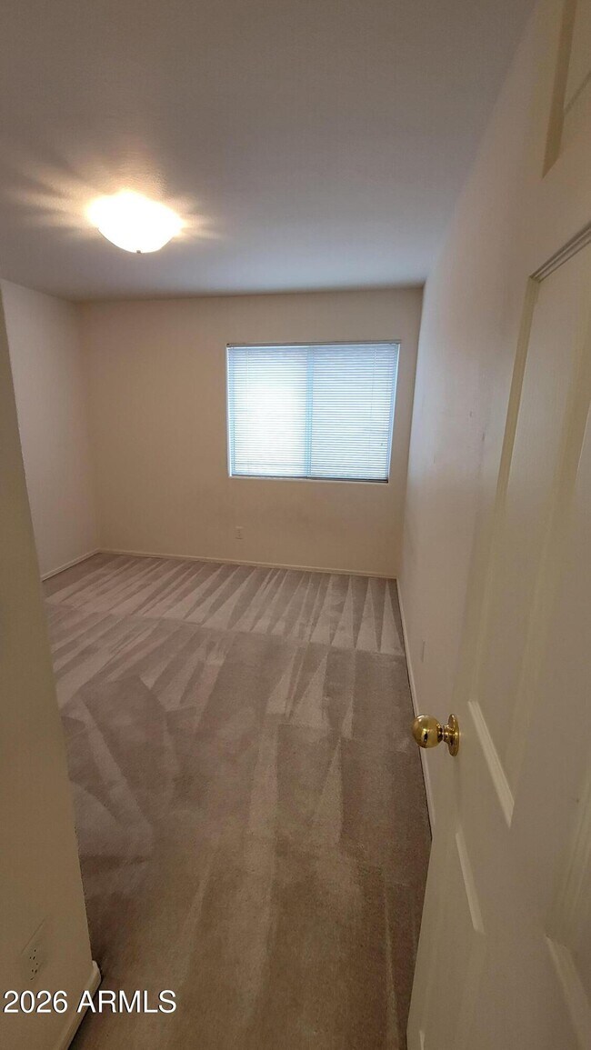 Building Photo - 8529 W Joan De Arc Ave