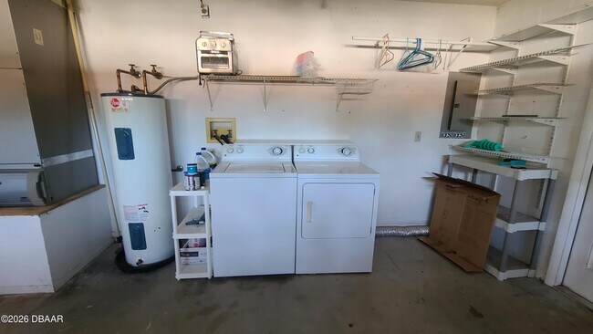 Building Photo - 428 Sandpiper Ct