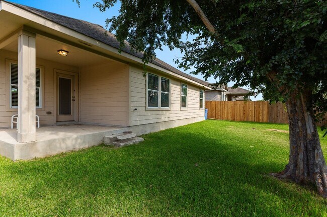 Building Photo - 20725 Mead Bend
